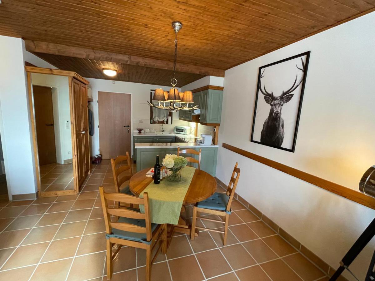 Hundefreundliche Bergwohnung Neben Der Skipiste - Mittelstation Skigebiet Gerlitzen Kanzelhohe Extérieur photo