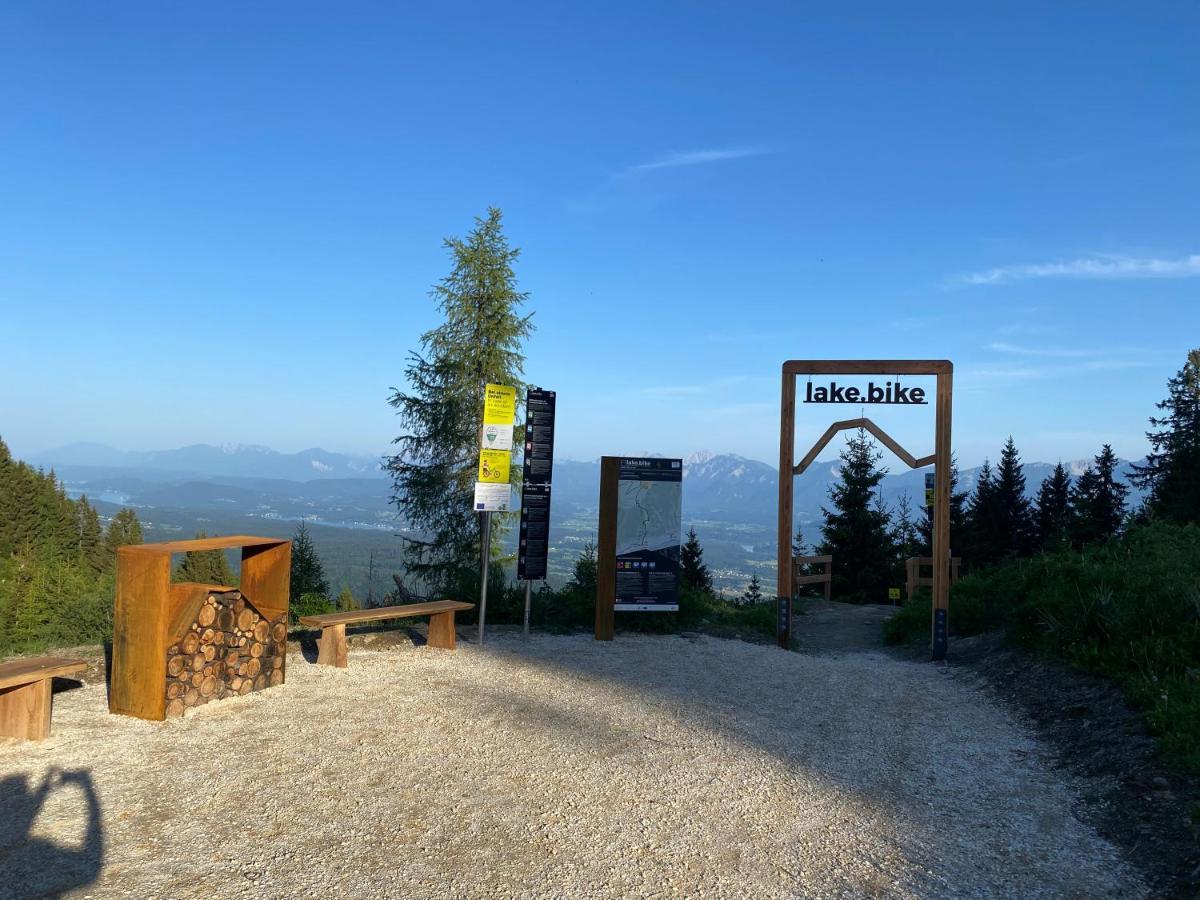 Hundefreundliche Bergwohnung Neben Der Skipiste - Mittelstation Skigebiet Gerlitzen Kanzelhohe Extérieur photo